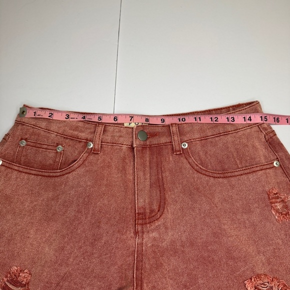 POL High Rise Distressed Denim Shorts Rust Red Size Large NWOT - Picture 6 of 9